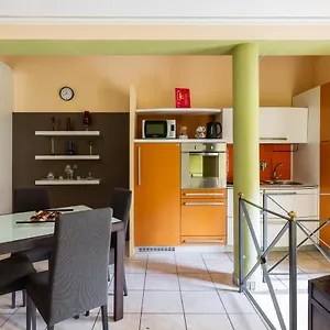 https://massarenti-31-modern-duplex-by-wonderful-italy.emilia-romagnahotels.net